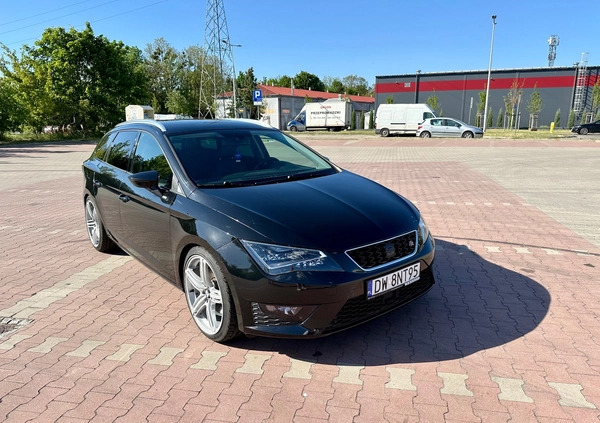 Seat Leon cena 49900 przebieg: 271000, rok produkcji 2014 z Wrocław małe 232